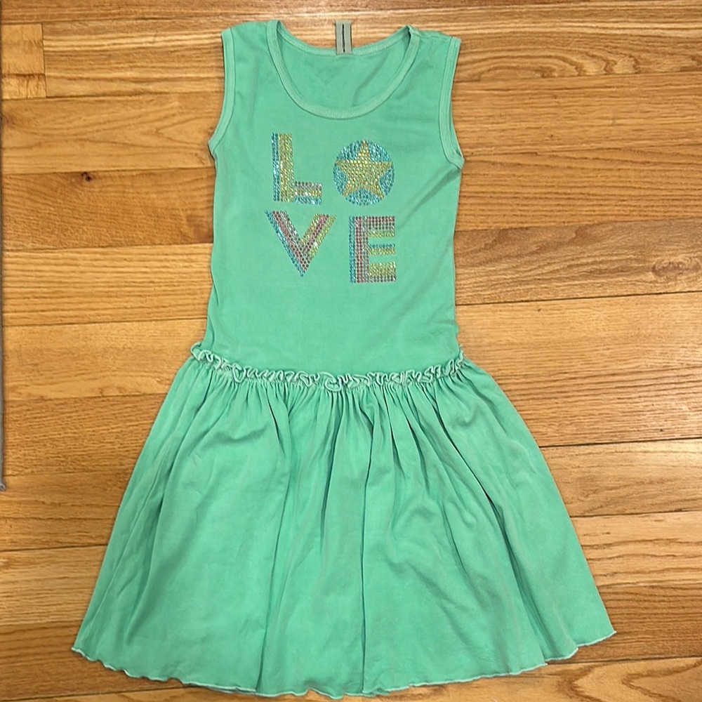 Mignone Sleeveless Green Dress with Love Design